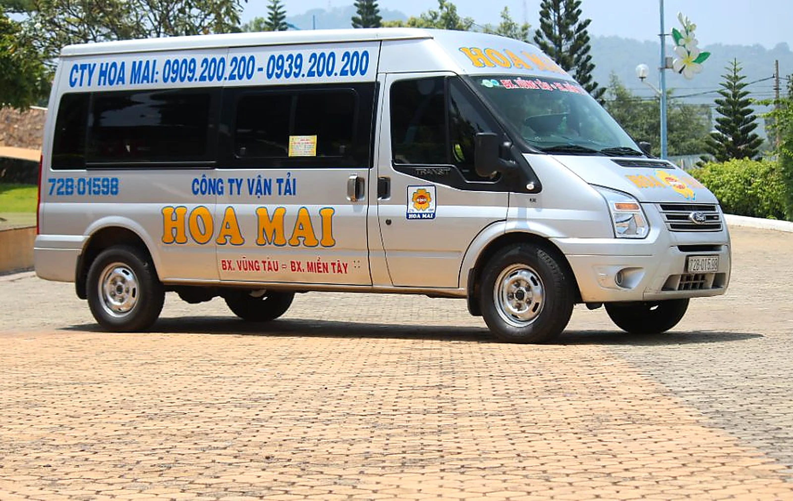 Xe Hoa Mai